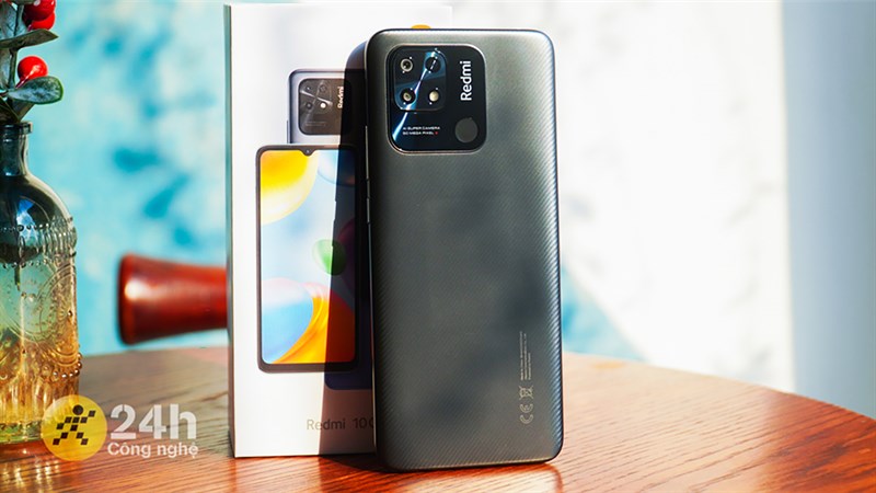 Điện thoại giá rẻ đang giảm giá mê ly, chỉ từ 3.49 triệu với đầy đủ tính năng