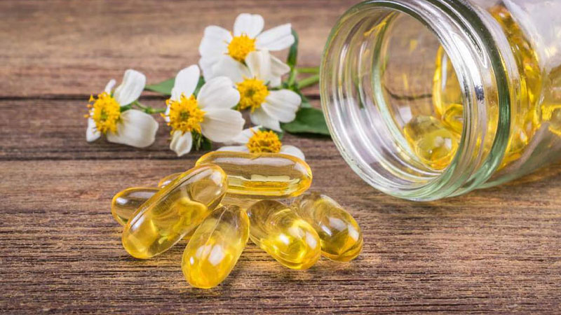 Vitamin E giúp chống lại các gốc tự do