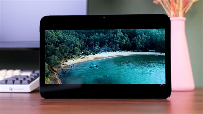 Camera trước sở hữu độ phân giải 5 MP.