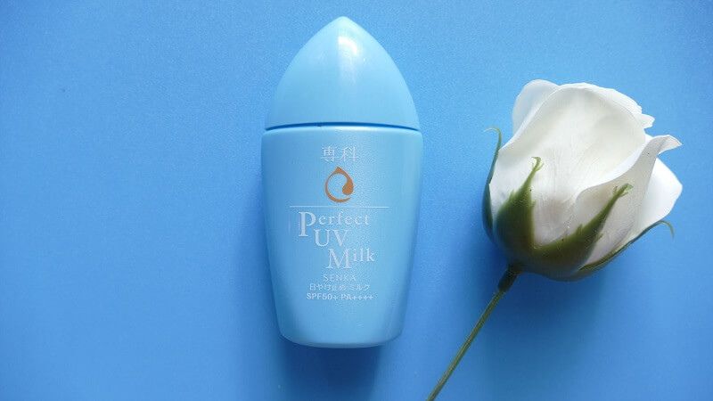Kem chống nắng dạng sữa Senka Perfect UV Milk