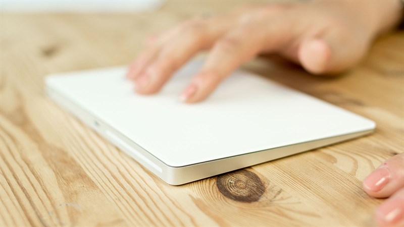 Bàn di chuột Apple Magic Trackpad 2 MK2D3 Bạc
