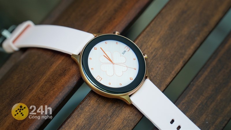 Mặt đồng hồ tròn là ưu điểm của BeFit Sporty 2 Mặt đồng hồ tròn là ưu điểm của BeFit Sporty 2