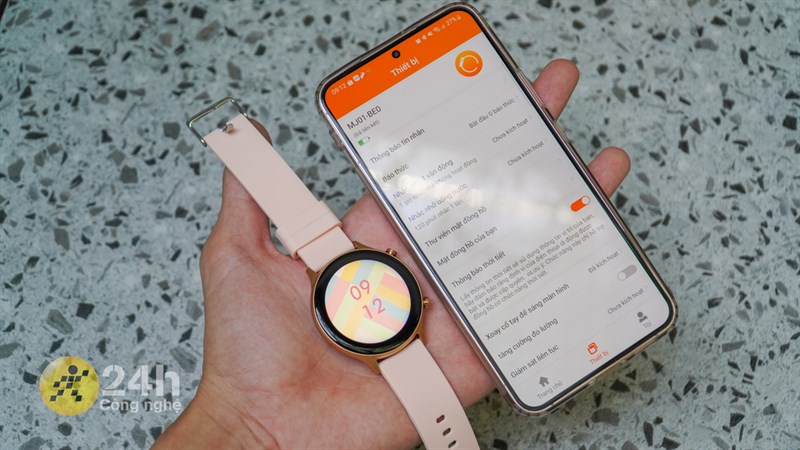 Luyện tập khoa học hơn nhờ app được cài đặt sẵn trên điện thoại Luyện tập khoa học hơn nhờ app được cài đặt sẵn trên điện thoại