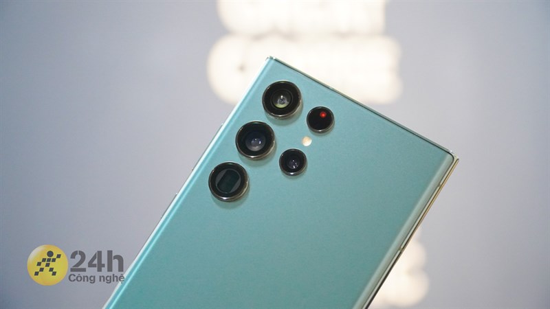 Vi vu du lịch với loạt smartphone Samsung ROM lớn cùng camera 108MP