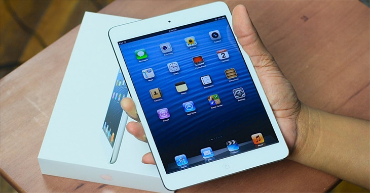 iPad Mini 1 được trang bị chuẩn Wi-Fi 802.11 a/b/g/n, mạng 3G tùy phiên bản, Bluetooth v4.0 cho kết nối nhanh hơn