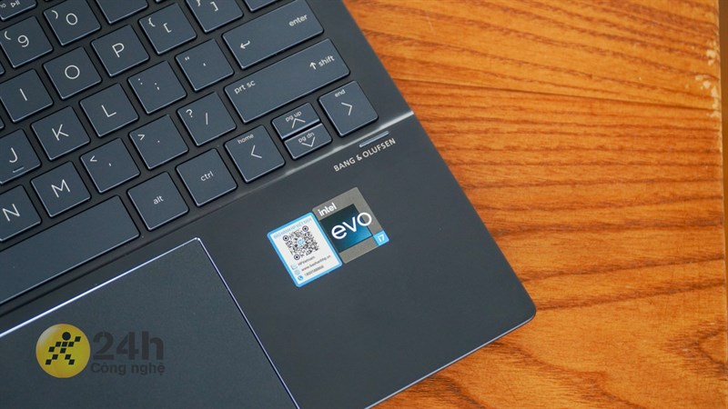 Máy sở hữu vi xử lý Intel Core i7 Alder Lake - 1250U. Máy sở hữu vi xử lý Intel Core i7 Alder Lake - 1250U.