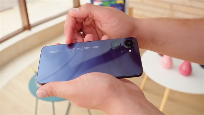 realme 10 được cung cấp năng lượng từ viên pin 5.000 mAh realme 10 được cung cấp năng lượng từ viên pin 5.000 mAh