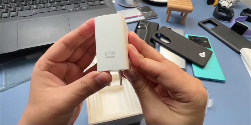 Trên tay OPPO A1 Pro 5G