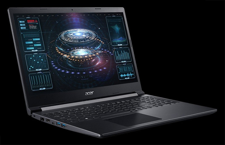 Acer Aspire 7 có hệ thống tản nhiệt làm mát rất mạnh mẽ