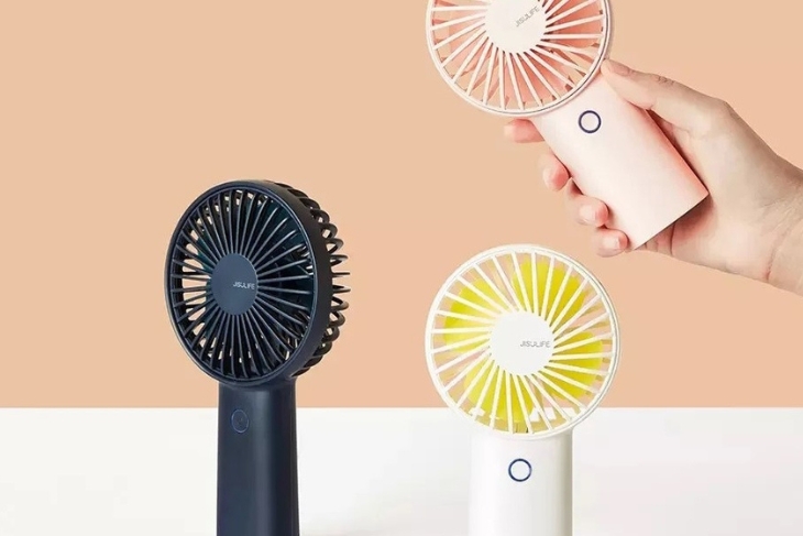 Nên chọn mẫu quạt nhỏ gọn Nên chọn mẫu quạt nhỏ gọn