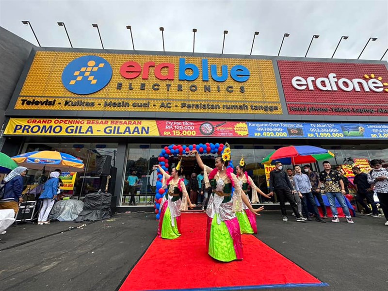 Era Blue, 'Điện máy XANH' đầu tiên tại Indonesia đã chính thức khai trương Era Blue, 'Điện máy XANH' đầu tiên tại Indonesia đã chính thức khai trương