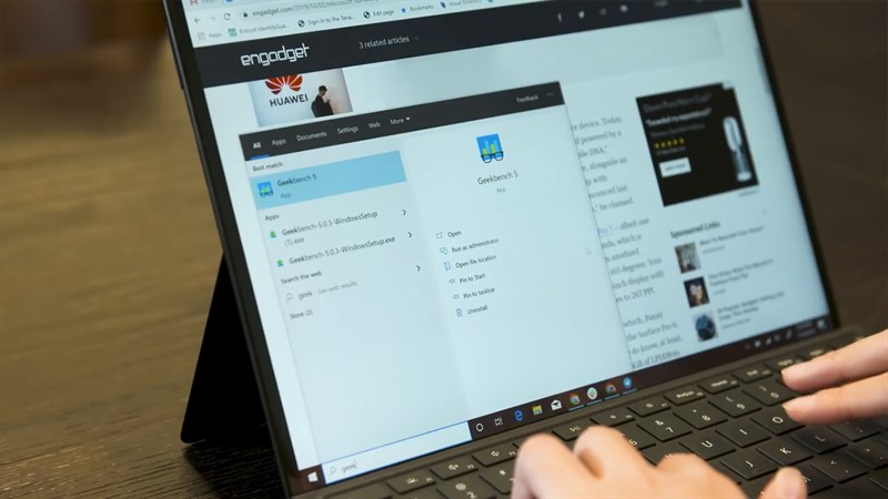 Màn hình 2.8K của Surface Pro 9 5G mang đến hình ảnh hiển thị sắc nét Màn hình 2.8K của Surface Pro 9 5G mang đến hình ảnh hiển thị sắc nét