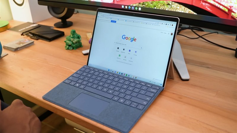 Surface Pro 9 5G có thể hoạt động mượt mà với các ứng dụng được xây dựng trên nền tảng ARM Surface Pro 9 5G có thể hoạt động mượt mà với các ứng dụng được xây dựng trên nền tảng ARM