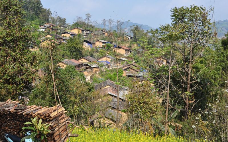 Làng cổ Thiên Hương