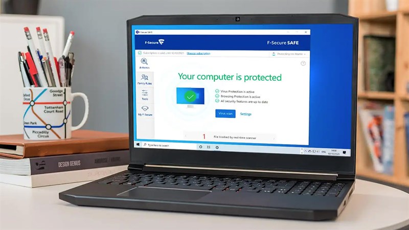 F-Secure SAFE F-Secure SAFE