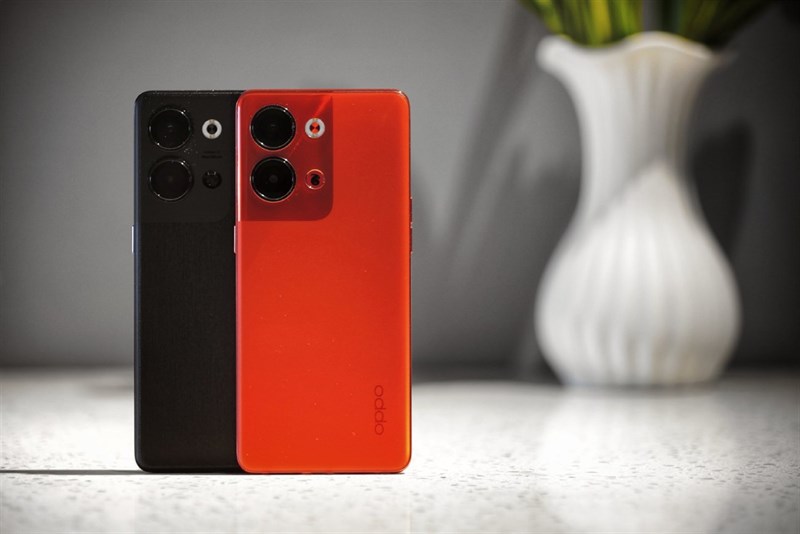 Trên tay OPPO Reno9 New Year Edition Trên tay OPPO Reno9 New Year Edition