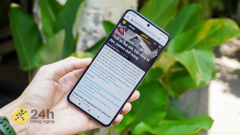 Trên tay Xiaomi 12T Pro Daniel Arsham Trên tay Xiaomi 12T Pro Daniel Arsham