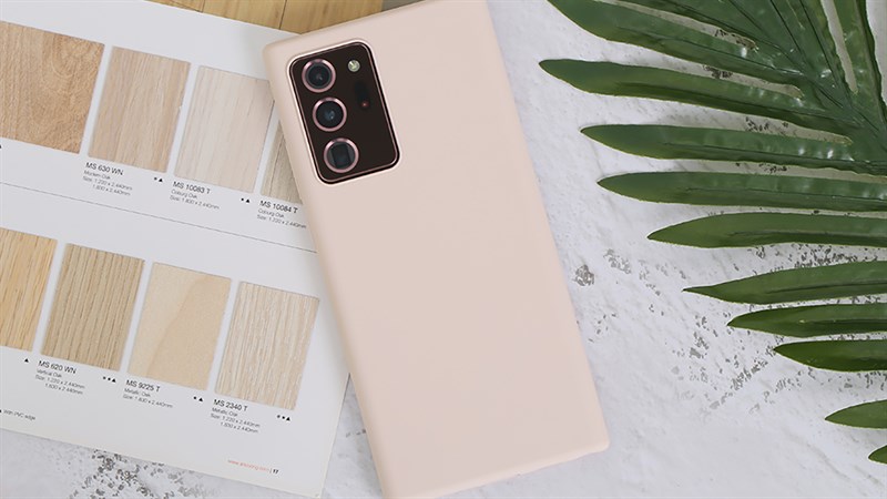 Miếng dán kính, ốp lưng, dán mặt lưng giảm đến 30% khi mua kèm điện thoại, máy tính bảng