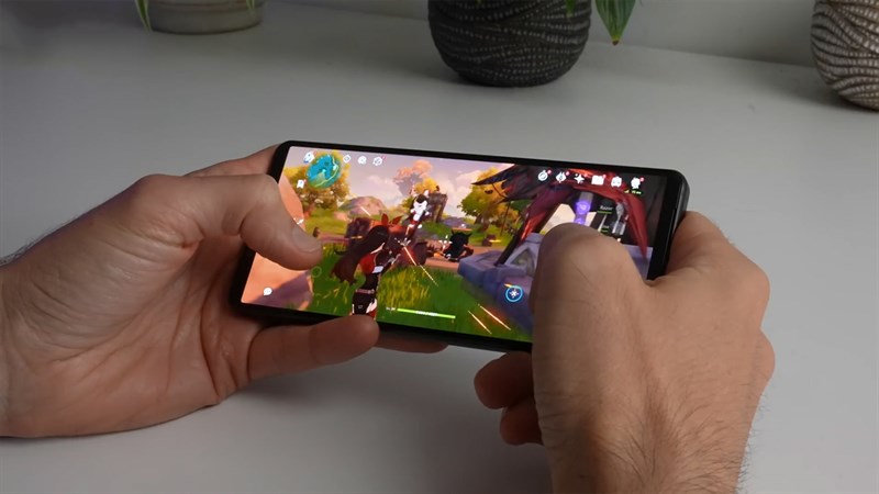 Mình nghĩ là hiệu năng của Xperia 5 VI sẽ có sự nâng cấp với Snapdragon 2+ hoặc Snapdragon 8 Gen 3 Mình nghĩ là hiệu năng của Xperia 5 VI sẽ có sự nâng cấp với Snapdragon 2+ hoặc Snapdragon 8 Gen 3