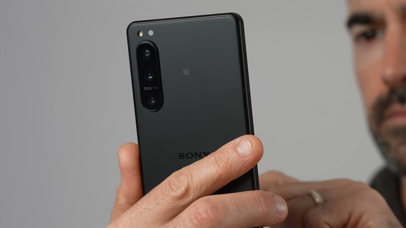 Camera của Xperia 5 VI sẽ được trang bị cảm biến 12 MP trên mỗi ống kính Camera của Xperia 5 VI sẽ được trang bị cảm biến 12 MP trên mỗi ống kính