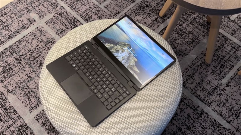 Nokia PureBook Fold được Nokia bán ra tại Pháp với mức giá là 549€ (khoảng 14 triệu đồng).