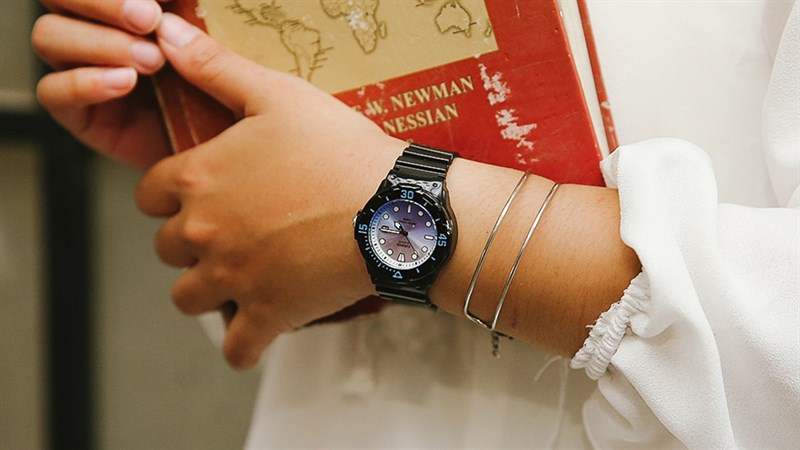 X-Mas sale 'max' đã đến 60% cho loạt đồng hồ Casio, quẹo lựa ngay!