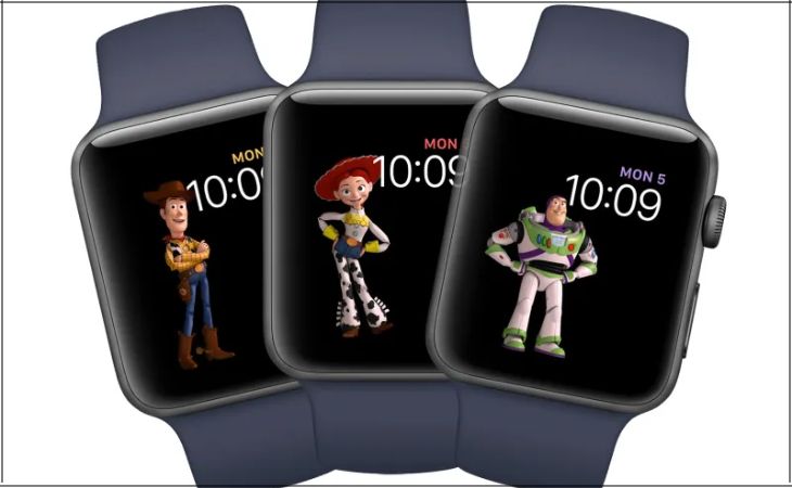 Mặt đồng hồ câu chuyện đồ chơi sử dụng các nhân vật nhượng quyền từ Toy Story