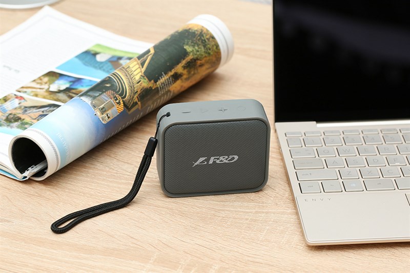 Fenda W5 Plus được trang bị kết nối bluetooh 4.2 cho âm thanh ổn định với phạm vi khá rộng.