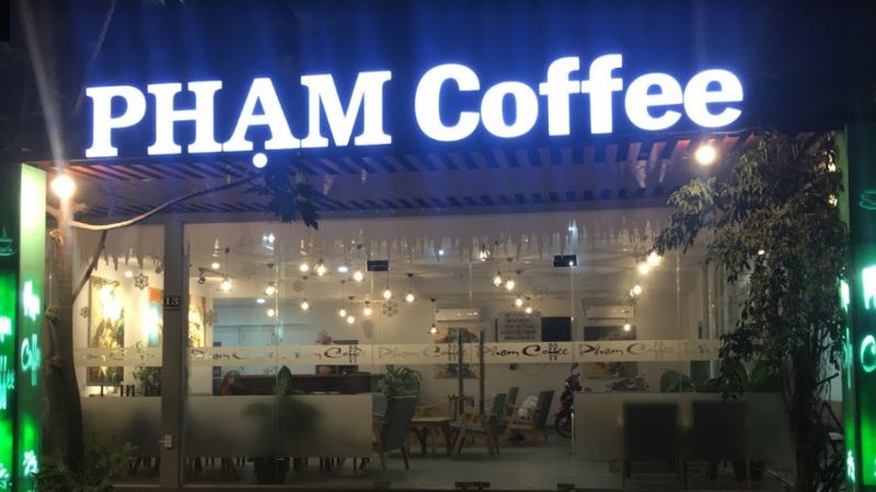 Phạm Coffee