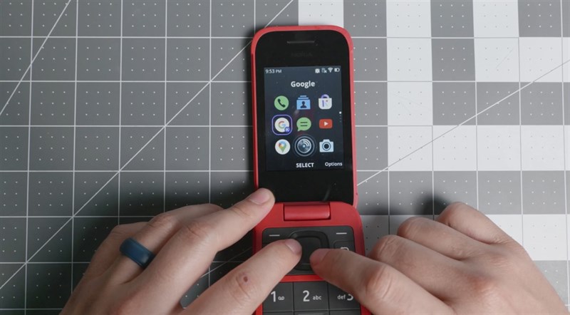 Trên tay Nokia 2780 Flip Trên tay Nokia 2780 Flip