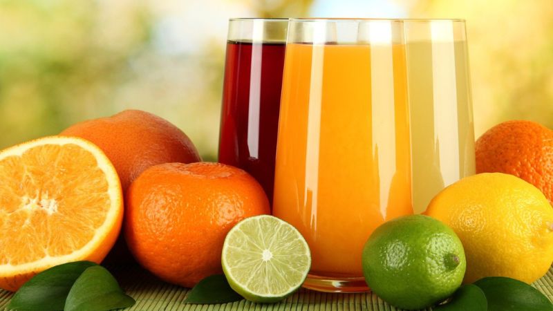 Uống nước trái cây trước khi tập sẽ cung cấp nhiều vitamin và khoáng chất