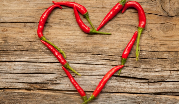 Giá ớt hôm nay 12/12/2022: Ớt xuất khẩu, ớt đẹp giảm 1000 - 2000 đồng