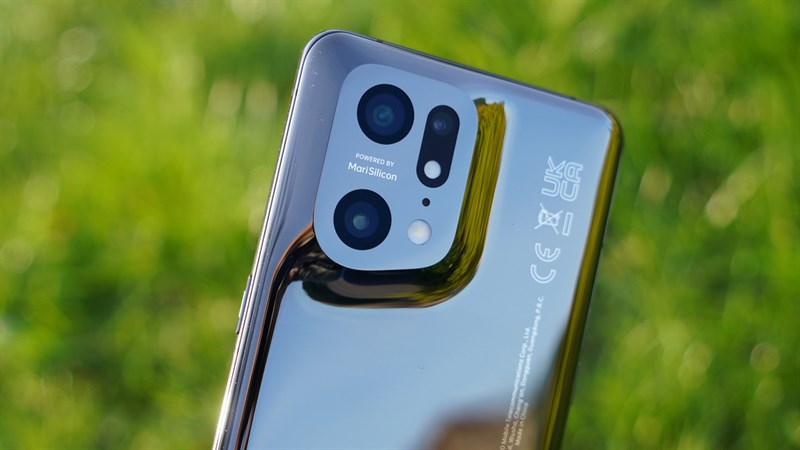 OPPO Find X5 Pro OPPO Find X5 Pro