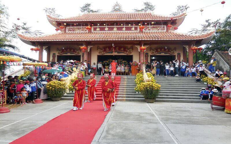 Lễ hội vía bà xã Nhơn Phong tại thôn Liêm Định, xã Nhơn Phong, thị xã An Nhơn