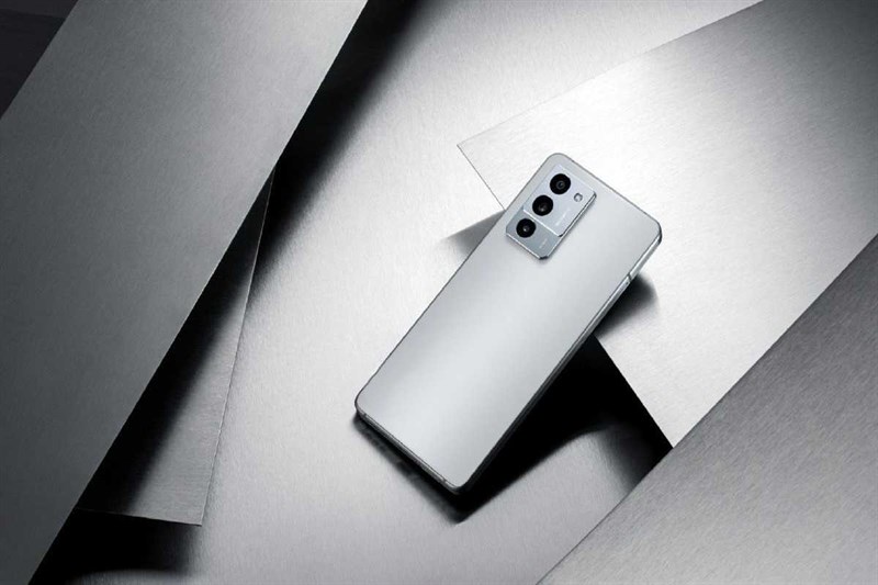 Lenovo ThinkPhone có gì mới