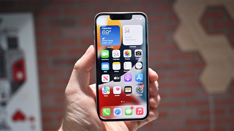 iPhone mini giảm giá mê ly mừng Giáng Sinh, giá quá hời luôn bạn ơi!