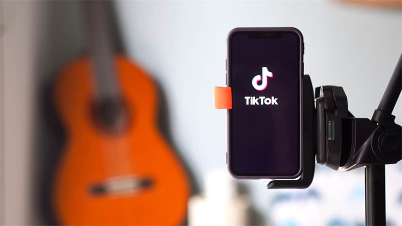 Có nên dùng TikTok hay không khi đang có quá nhiều nội dung không được kiểm chứng