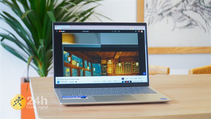 Dell cũng trang bị cho Dell Inspiron 14 5420 tính năng Anti Glare và ComfyView giúp máy cải tiến thêm khả năng chống chói. Dell cũng trang bị cho Dell Inspiron 14 5420 tính năng Anti Glare và ComfyView giúp máy cải tiến thêm khả năng chống chói.
