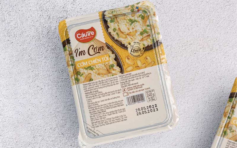 Cơm chiên tỏi Cầu Tre