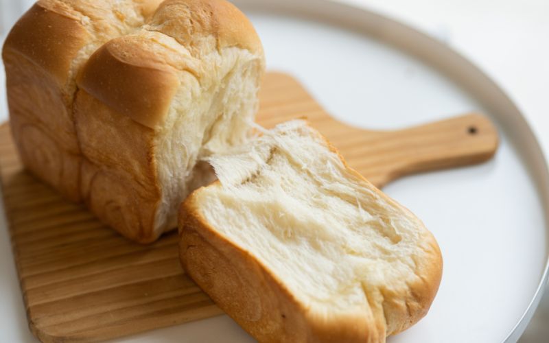 Bánh mì từ bột mì tinh chế