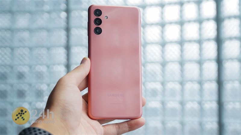 Tậu ngay các mẫu điện thoại giá rẻ nhà Samsung