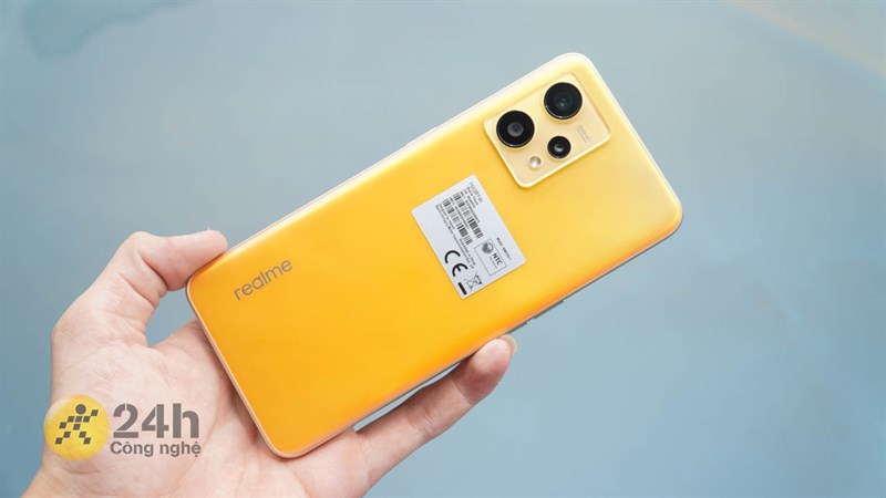Bộ đôi smartphone realme độc quyền đang có ưu đãi mê ly, có trả góp 0%