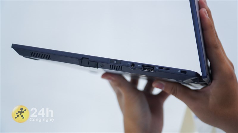 Trên tay ASUS Expertbook B5 Flip series 2022