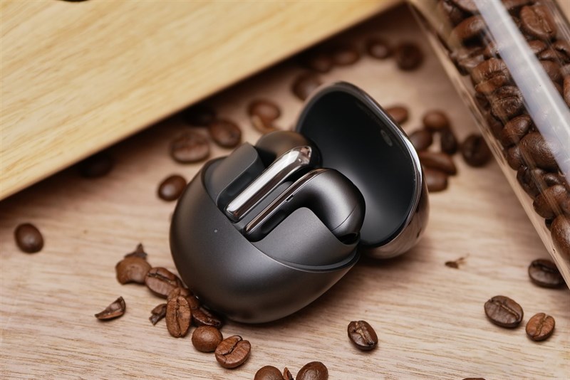 Trên tay Xiaomi Buds 4: Thiết kế trẻ trung, chất âm tốt, pin khá