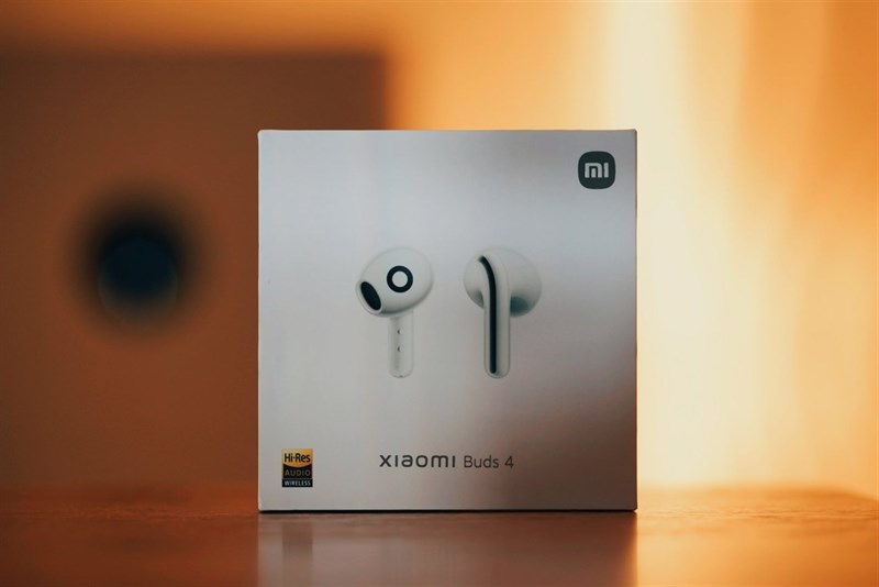 Trên tay Xiaomi Buds 4: Thiết kế trẻ trung, chất âm tốt, pin khá