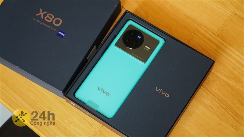 Ngoại hình Vivo X80