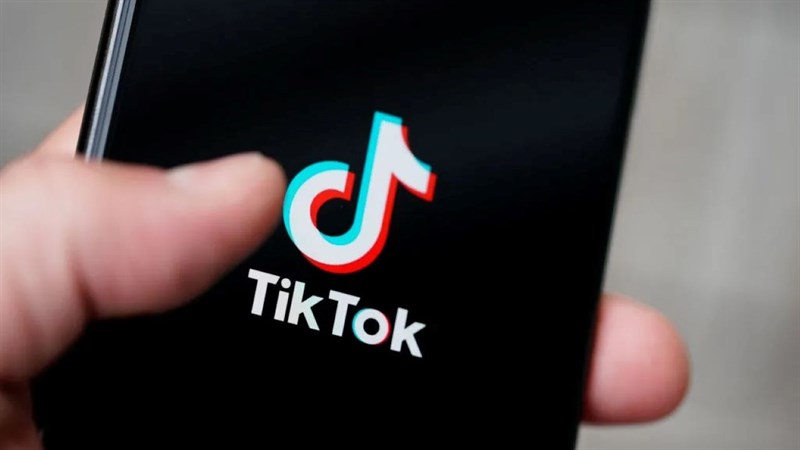 TikTok ra mắt tính năng mới: người dùng có thể biết lý do video đó được gợi ý cho mình