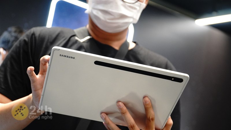 Galaxy Tab S8 series đang có ưu đãi giảm giá siêu mê kèm quà hấp dẫn