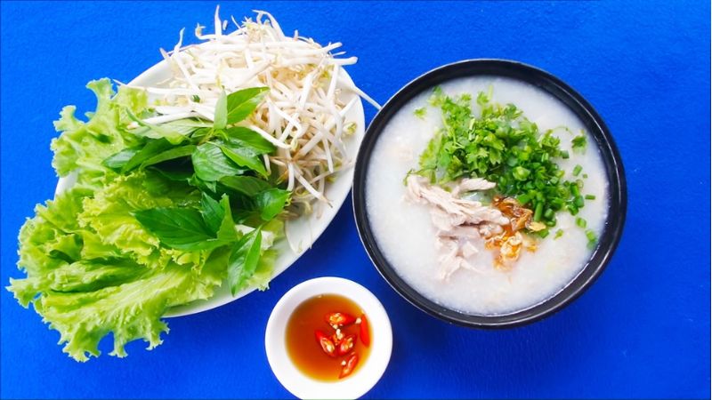 Pork bone porridge