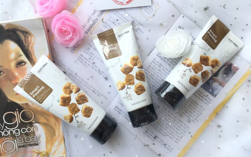 Kem tẩy tế bào chết Hàn Quốc Smart Peeling Honey Black Sugar Scrub